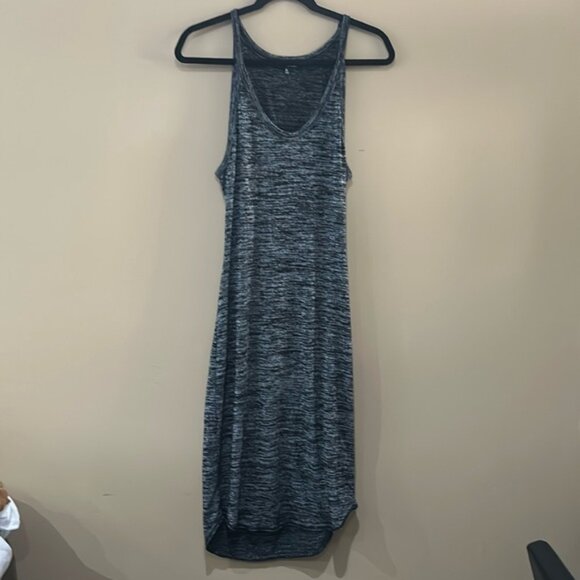 Aritzia Wilfred free dress size Medium - Picture 1 of 13